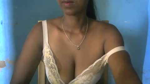 choe03 online show from 12/04/25, 05:28