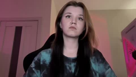 Lissa online show from 04/17/26, 07:50