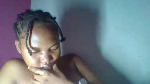 Snapshot of chololatblonde chatting on 03/10/26, 09:36 chololatblonde online show from 03/10/26, 09:36