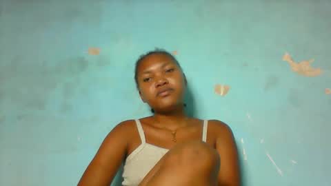 Snapshot of chololatblonde chatting on 03/18/26, 08:17 chololatblonde online show from 03/18/26, 08:17