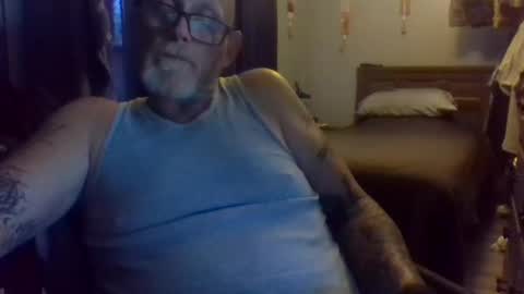 chompers online show from 10/04/25, 05:11