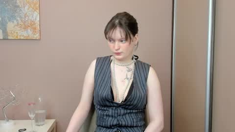 Snapshot of chongchessor chatting on 04/09/26, 04:45 Cassandra online show from 04/09/26, 04:45