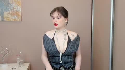 Snapshot of chongchessor chatting on 04/09/26, 06:19 Cassandra online show from 04/09/26, 06:19