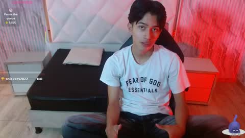 Snapshot of chos_tay chatting on 06/03/26, 02:33 chos_tay online show from 06/03/26, 02:33