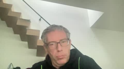 Snapshot of choupipat1 chatting on 02/27/25, 08:06 choupipat1 online show from 02/27/25, 08:06