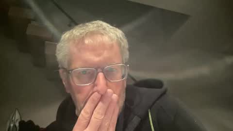 Snapshot of choupipat1 chatting on 03/01/25, 10:31 choupipat1 online show from 03/01/25, 10:31