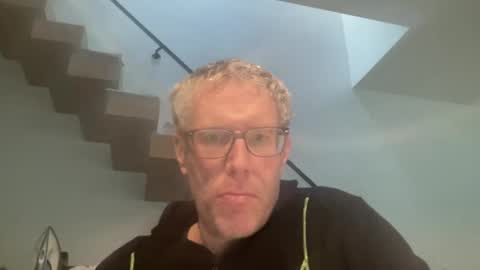 Snapshot of choupipat1 chatting on 03/03/25, 04:24 choupipat1 online show from 03/03/25, 04:24