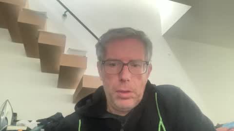 Snapshot of choupipat1 chatting on 03/04/25, 01:06 choupipat1 online show from 03/04/25, 01:06