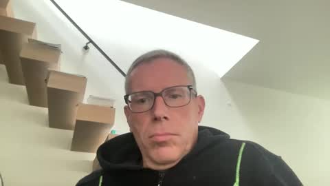 Snapshot of choupipat1 chatting on 03/12/25, 11:42 choupipat1 online show from 03/12/25, 11:42