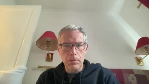 choupipat1 online show from 04/13/26, 06:52