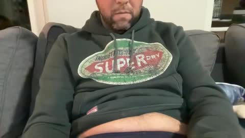 Snapshot of chris13abcd chatting on 12/31/24, 12:11 chris13abcd online show from 12/31/24, 12:11