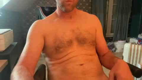 Snapshot of chris13abcd chatting on 06/16/26, 08:17 chris13abcd online show from 06/16/26, 08:17