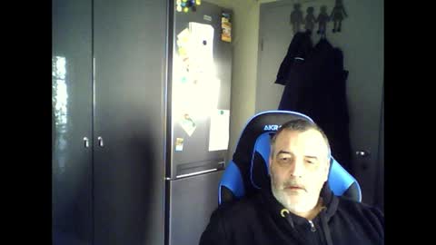 Snapshot of chris250268 chatting on 04/02/26, 06:55 Chris online show from 04/02/26, 06:55