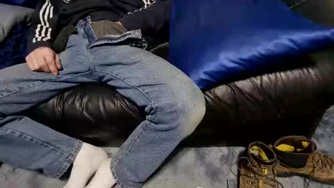 Snapshot of chris526520 chatting on 12/18/24, 01:23 chris526520 online show from 12/18/24, 01:23