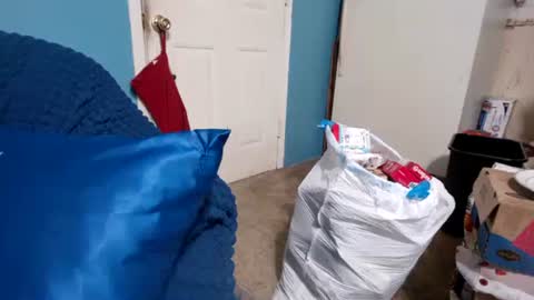 Snapshot of chris526520 chatting on 02/24/25, 06:47 chris526520 online show from 02/24/25, 06:47