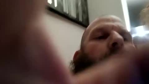 Snapshot of chris817125 chatting on 12/14/25, 04:51 Couple online show from 12/14/25, 04:51