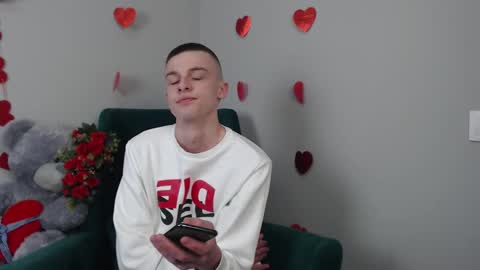 Snapshot of chris_18rown chatting on 02/18/25, 12:37 Chris Brown online show from 02/18/25, 12:37