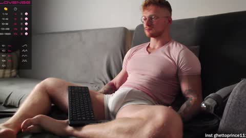 redhead thief of sausages and hearts online show from 12/28/24, 08:37