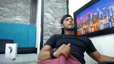 chris_dick2 online show from 03/20/26, 04:39