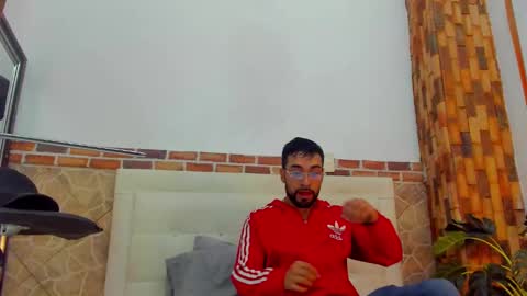 Snapshot of chris_kizz chatting on 12/05/24, 11:16 chris_kizz online show from 12/05/24, 11:16