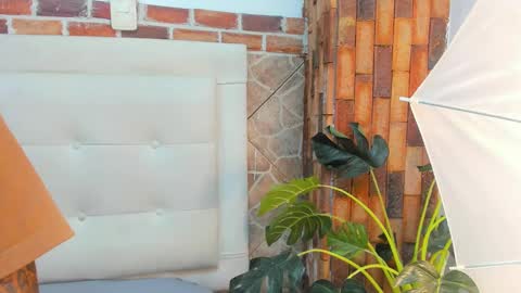 Snapshot of chris_kizz chatting on 12/06/24, 11:33 chris_kizz online show from 12/06/24, 11:33