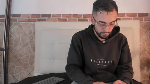 Snapshot of chris_kizz chatting on 12/07/24, 11:29 chris_kizz online show from 12/07/24, 11:29