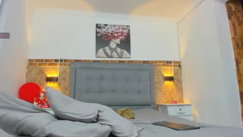 Snapshot of chris_kizz chatting on 12/24/24, 07:28 chris_kizz online show from 12/24/24, 07:28