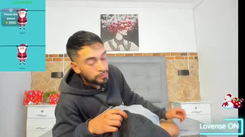 Snapshot of chris_kizz chatting on 12/27/24, 09:50 chris_kizz online show from 12/27/24, 09:50