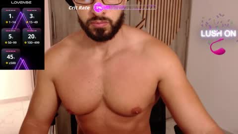 cris         Twitter magnum101010 insta magnumc20 online show from 02/04/26, 04:24