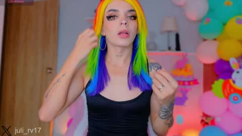 Snapshot of chris_parker01 chatting on 04/16/26, 12:17 juli Instagram july rv17 - Twitter juli rv17 online show from 04/16/26, 12:17