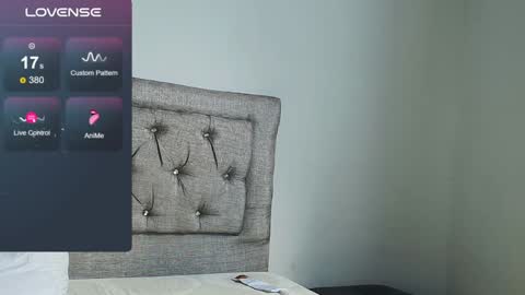 Yarixa online show from 01/11/25, 06:33