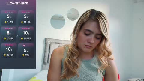 Yarixa online show from 01/14/25, 10:23