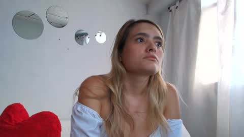 Yarixa online show from 02/01/25, 10:13