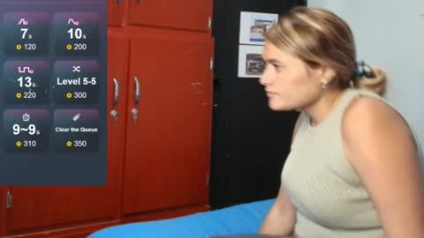 Yarixa online show from 02/26/25, 08:33