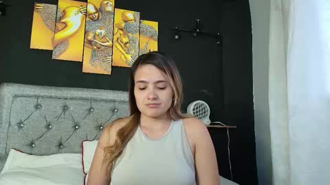 Yarixa online show from 09/21/25, 10:44