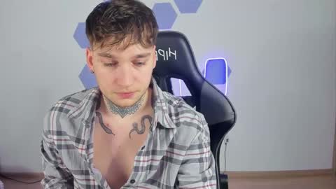 Snapshot of chris_tyson chatting on 12/25/24, 02:14 Chris Tyson online show from 12/25/24, 02:14