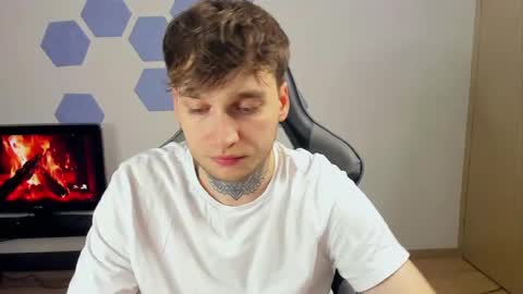 Snapshot of chris_tyson chatting on 01/27/25, 02:53 Chris Tyson online show from 01/27/25, 02:53