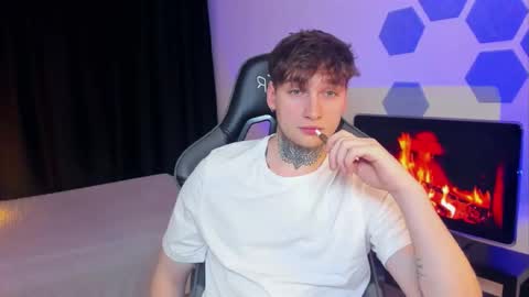 Snapshot of chris_tyson chatting on 02/09/25, 11:25 Chris Tyson online show from 02/09/25, 11:25