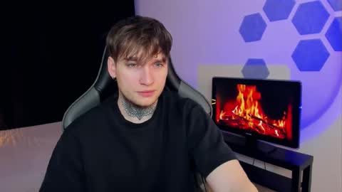 Snapshot of chris_tyson chatting on 02/11/25, 11:12 Chris Tyson online show from 02/11/25, 11:12