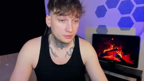 Snapshot of chris_tyson chatting on 02/15/25, 02:26 Chris Tyson online show from 02/15/25, 02:26