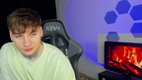 Snapshot of chris_tyson chatting on 02/22/25, 11:35 Chris Tyson online show from 02/22/25, 11:35