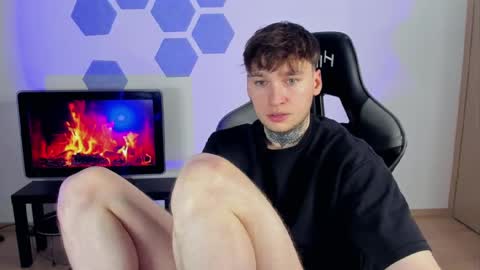 Snapshot of chris_tyson chatting on 03/01/25, 01:53 Chris Tyson online show from 03/01/25, 01:53