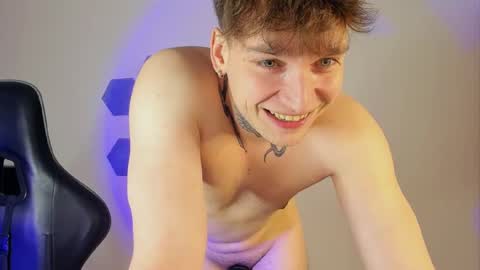 Snapshot of chris_tyson chatting on 03/04/25, 05:11 Chris Tyson online show from 03/04/25, 05:11