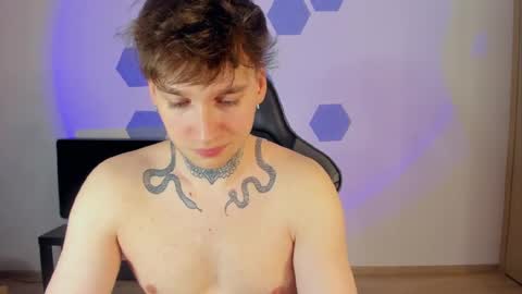 Snapshot of chris_tyson chatting on 03/05/25, 02:57 Chris Tyson online show from 03/05/25, 02:57