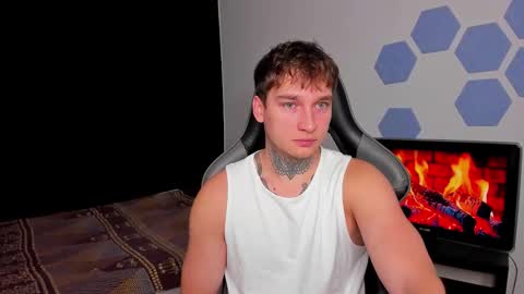 Snapshot of chris_tyson chatting on 09/20/25, 02:12 Chris Tyson online show from 09/20/25, 02:12