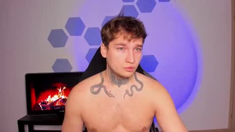 Snapshot of chris_tyson chatting on 10/01/25, 09:26 Chris Tyson online show from 10/01/25, 09:26