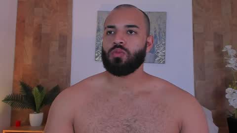 Snapshot of chris_varden chatting on 03/30/26, 07:59 Chris Varden online show from 03/30/26, 07:59