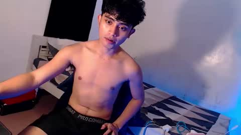 Snapshot of chris_walker22 chatting on 10/05/25, 08:23 Shawty Chris online show from 10/05/25, 08:23