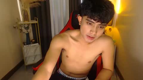 Snapshot of chris_walker22 chatting on 10/16/25, 07:31 Shawty Chris online show from 10/16/25, 07:31