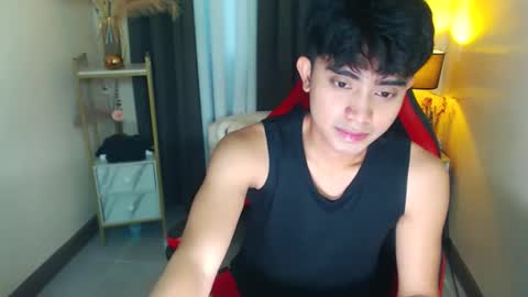 Snapshot of chris_walker22 chatting on 10/22/25, 05:41 Shawty Chris online show from 10/22/25, 05:41